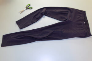 JessicaKorch_DIYSlits1