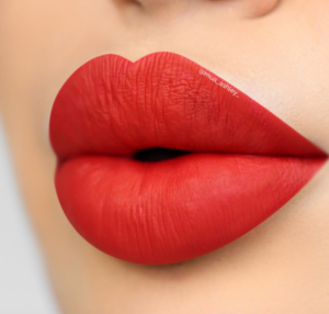 Posted by @mua_ashley_